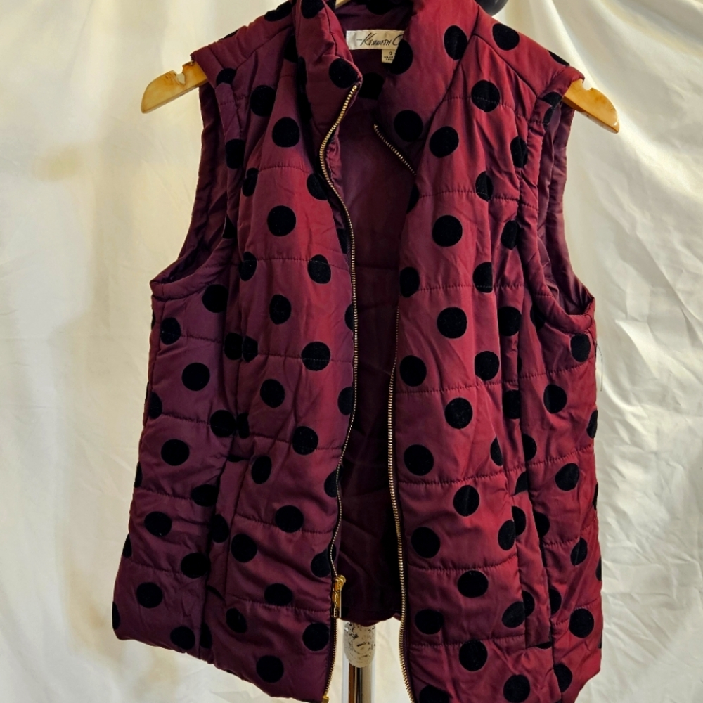 Kenneth Cole Women's Small Vest